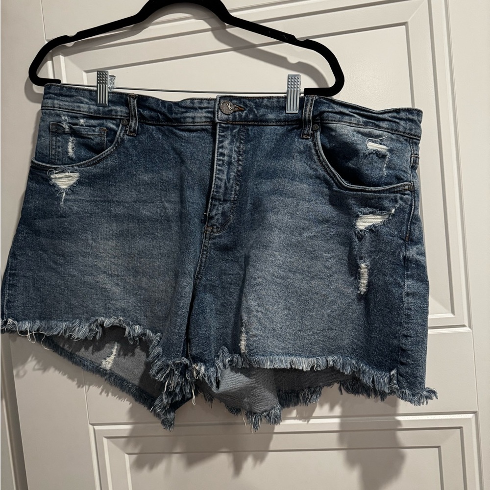 KUT JANE HIGH RISE SHORT